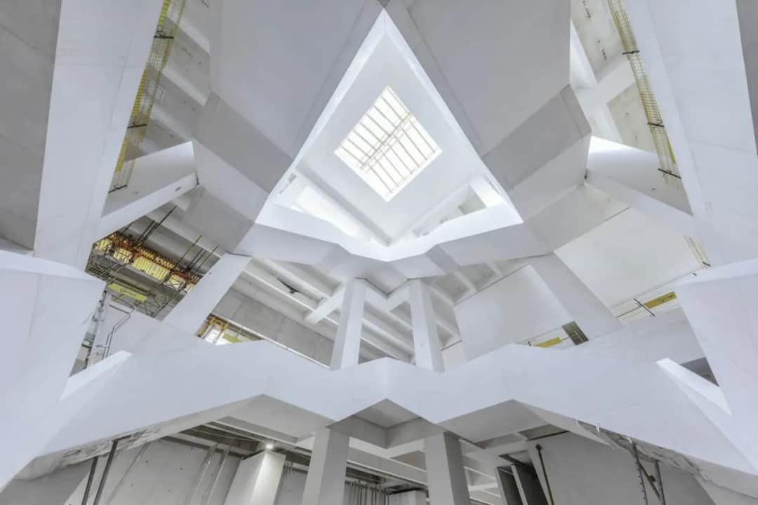 Muzeum Sztuki Nowoczesnej budowa: kluczowe informacje i postęp prac