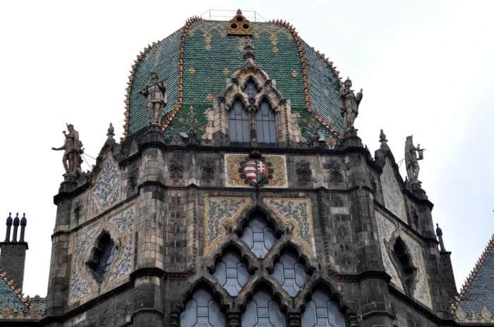 Muzeum Sztuki Stosowanej w Budapeszcie: co warto wiedzieć przed wizytą?