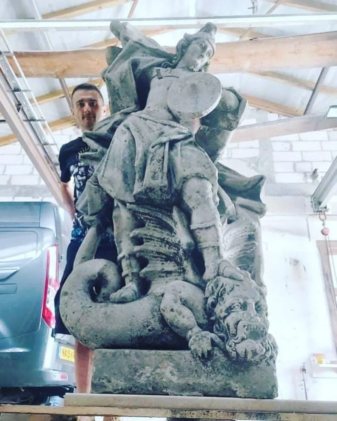 Rzeźba Michała Archanioła: historia, symbolika i tajemnice dzieła